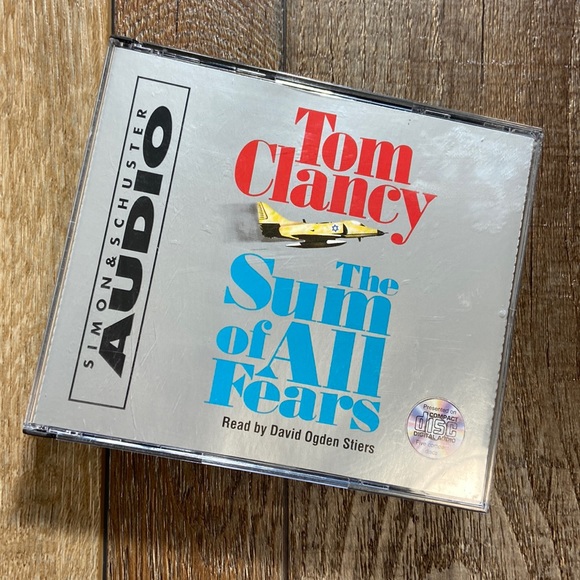 Tom Clancy The Sum of All Fears Audiobook on CD Read by David Ogden Stiers - Picture 2 of 10